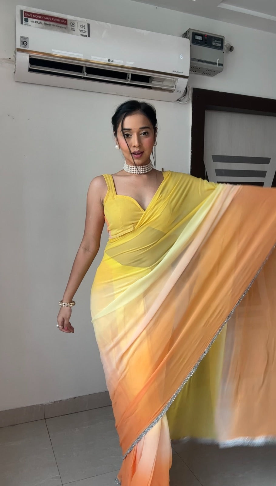 YELLOW gergotte Saree For Womens With Unstiched Blouse Piece