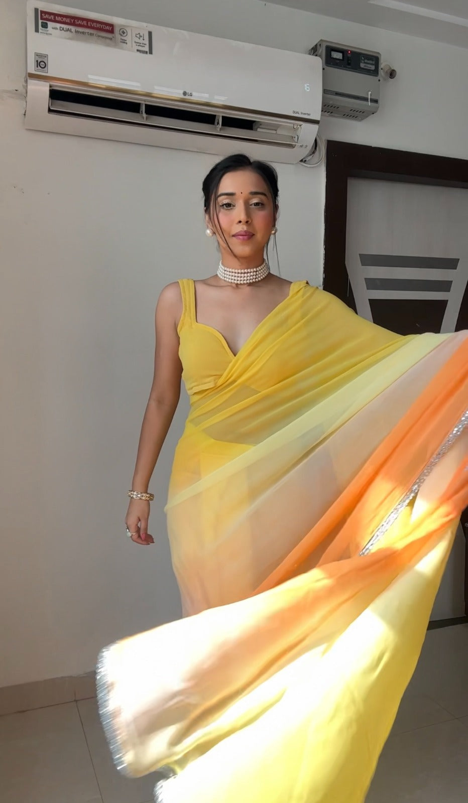 YELLOW gergotte Saree For Womens With Unstiched Blouse Piece